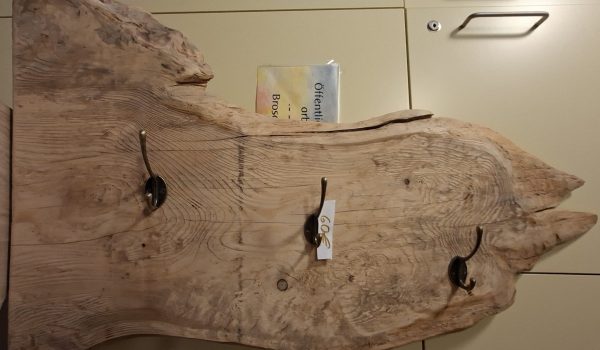 13272C26-80E9-480C-9A2A-C7894219A324